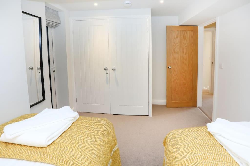 Central Ripon Apartment - View Of The Cathedral! Bagian luar foto